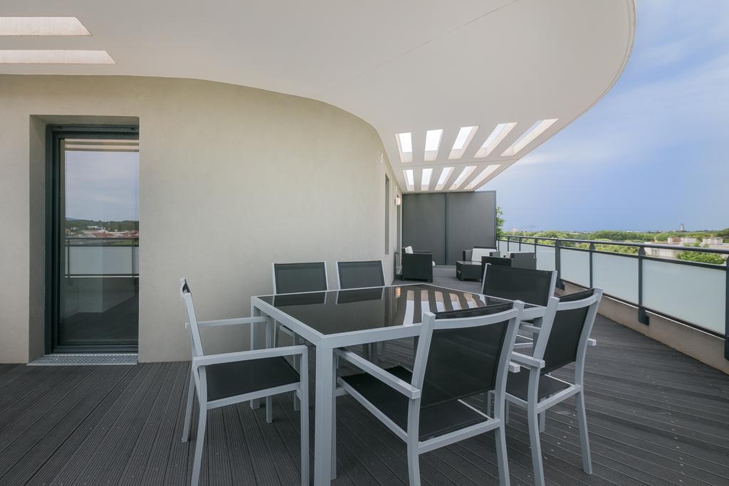 Le 180° Apartment Montpellier Bagian luar foto